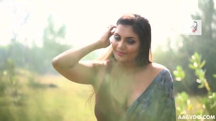 Hot Saree Fashion Megha