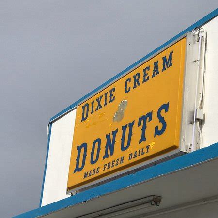 DIXIE CREAM DONUTS, Fort Pierce - Photos & Restaurant Reviews - Order ...