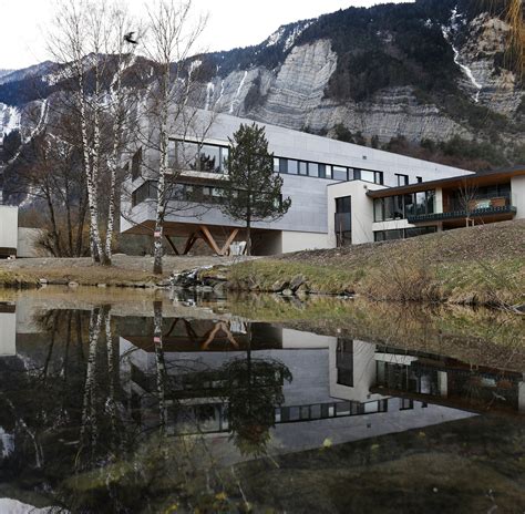 1 Communauté de communes de l Oisans