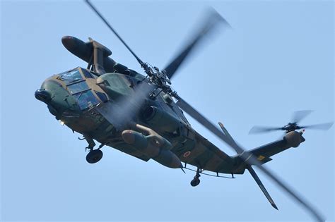 陸上自衛隊 Mitsubishi Uh 60ja 43106 宇都宮飛行場 航空フォト By Santaさん 撮影2012年05月27日