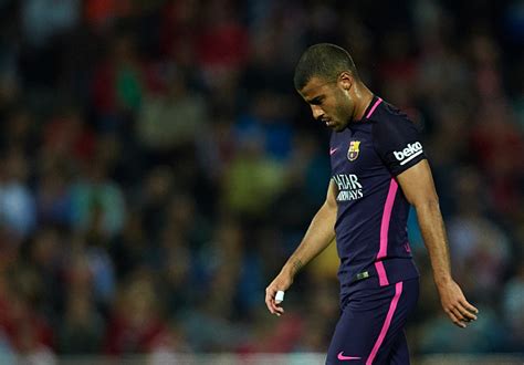 Barcelona Injury News La Liga Giants Confirm Midfielder Rafinha To