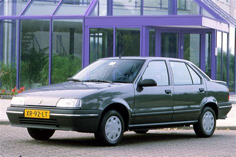 Renault 19 GTS Chamade Car Technical Specifications