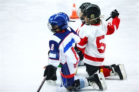 At What Age Should Kids Start Hockey? - Banff Hockey School