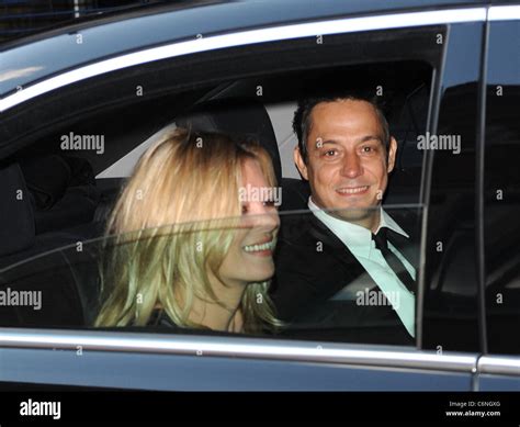 Kate Moss And Jamie Hince Mario Testino Kate Who An Exhibition Of Iconic Art Work By Mario