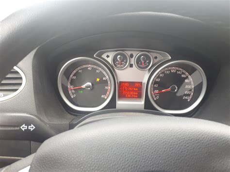 Замена приборной панели. — Ford Focus Sedan II, 1,6 л, 2005 года ...