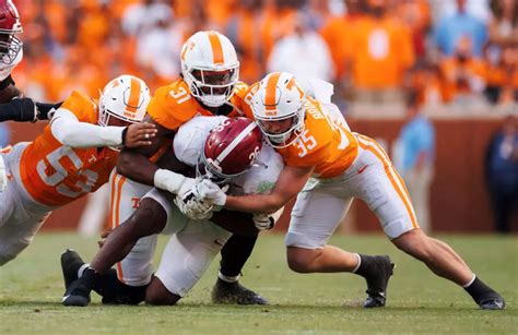 PFF Grades: Tennessee vs. Alabama | Rocky Top Insider