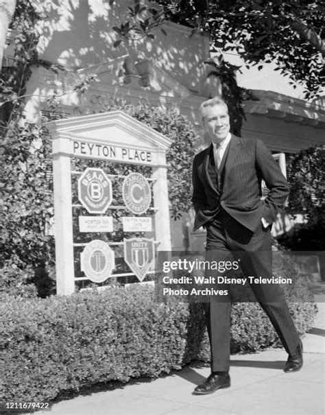 William Smithers Photos And Premium High Res Pictures Getty Images