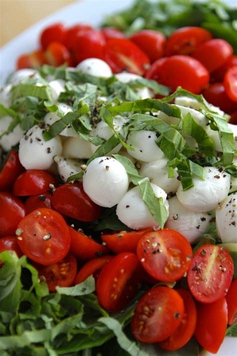 Best Caprese Salad Recipe Plus Dressing Laurens Latest