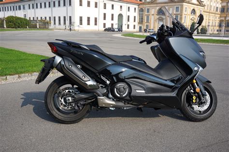 Yamaha Tmax Sx Prova Su Strada