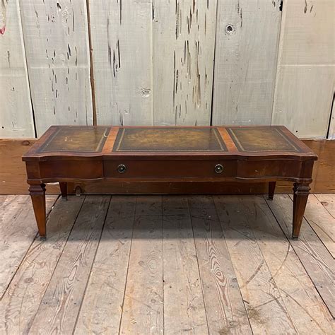 Antique Mahogany And Leather Top Coffee Table Reuse Depot Inc