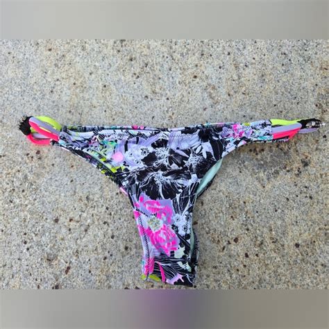 Victoria S Secret Swim Victorias Secret 24 Xs String Rhinestones Skimpy Bikini Bottom Swim