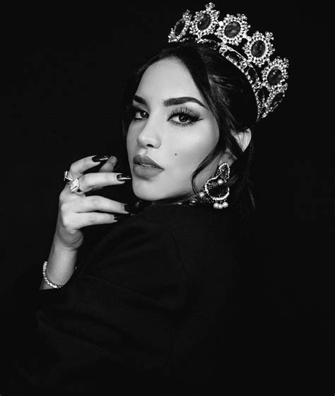 𝐇𝐞𝐜𝐭𝐨𝐫 💥 On Twitter Rt Loaizanoticiero Kim Loaiza Reina De México Y