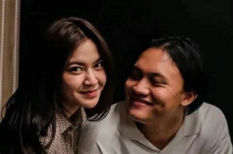 Hubungan Beda Agama Rizky Febian Dan Mahalini Nikah Di Bali Popnews