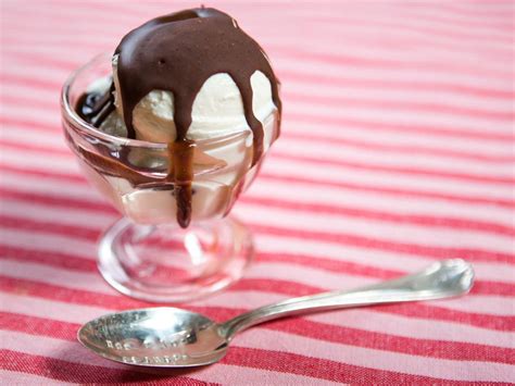 The Best Homemade Chocolate Dip (a.k.a. Magic Shell) Recipe