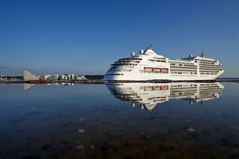 Aarhus Havn Klar Med Landstr M Til Krydstogtskibe I