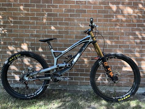 2017 YT Tues CF Pro Race Size XL Price Drop For Sale