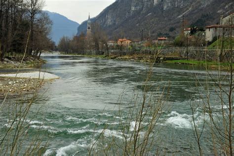 Valstagna Calà del Sasso 4444 scalini Canal di Brenta Valbrenta