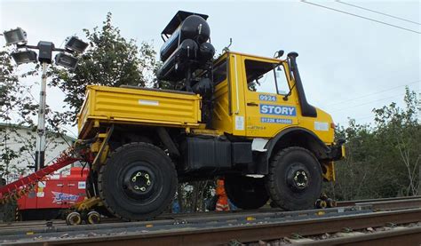 Unimog Rail