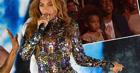 Watch Blue Ivy Dancing To Beyonces Flawless As She Performs At The Mtv