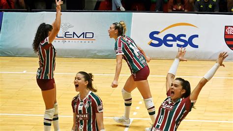 É normal até no vôlei Guerreiras do Flu vencem o Fla de virada por 3