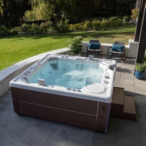 A Guide To Choosing Your Perfect Hot Tub HSS Of Music City Knoxville