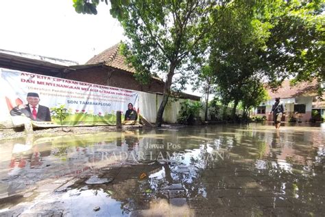 Tujuh Sekolah Di Kecamatan Turi Lamongan Terendam Banjir Radar Lamongan