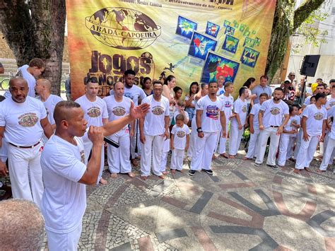 Abad Capoeira Realiza Batizado E Troca De Cordas A Cidade Costa Verde