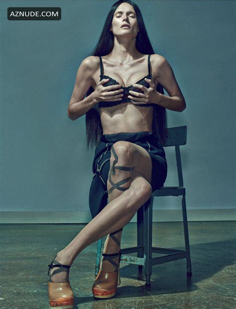 MALGOSIA BELA Nude AZNude