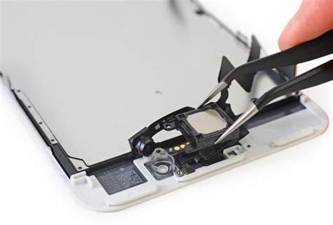 Iphone Plus Teardown Gb Of Ram Faux Speaker Grille Bigger Battery