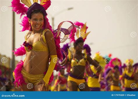 Carnival Parade in Barranquilla, Colombia Editorial Stock Image - Image ...