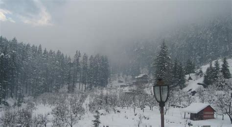 Snow Valley Resort in Manali - Indian Holiday