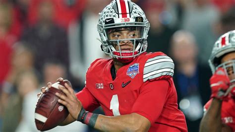 Justin Fields Bears Hoffnung Trifft Den Richtigen Ton