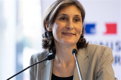 Nouveau Gouvernement Qui Est Amélie Ouéda Castera La Nouvelle Ministre Des Sports