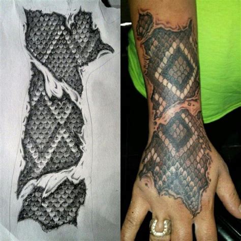 16 Snake Skin Tattoo Designs Ideas PetPress Rattlesnake Skin