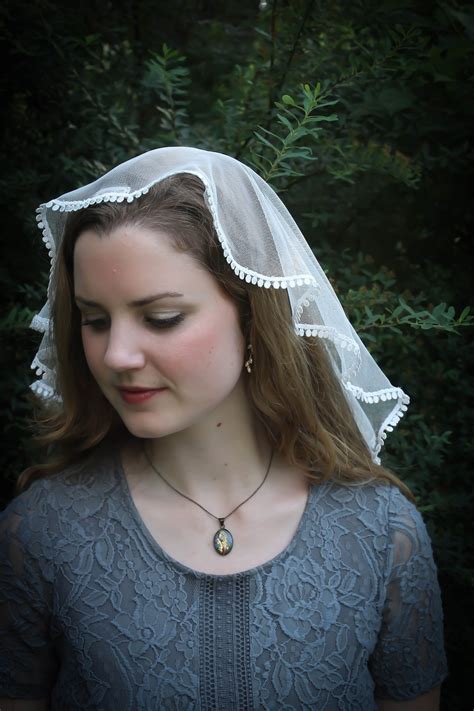 Evintage Veils Princess Style Simplicity Lace Traditional Catholic White Or Black Lace Mantilla