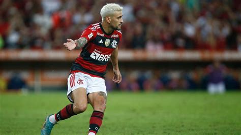 Flamengo define situação de Arrascaeta antes de jogo entenda