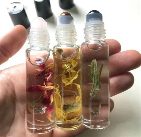 #ℳ𝓊𝓈𝓁𝓊𝓂𝒶𝒽 | Homemade perfume, Homemade essential oil, Perfume ...