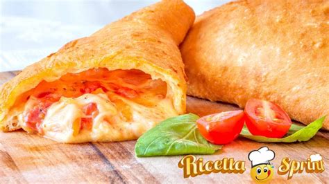 Panzerotti Pugliesi Farciti Con Impasto Alla Birra Dorati E Leggeri