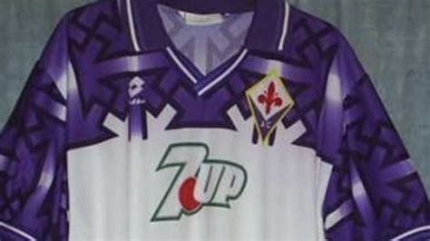 Top 10 de las camisetas más feas de la historia del fútbol