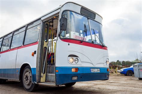 Grupa Pasjonat W Z Olsztyna Kupi A Zabytkowy Autobus Teraz Chc Go