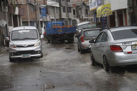 Lluvias Causan Estragos En Diferente Distritos De La Ciudad Diario El Pueblo