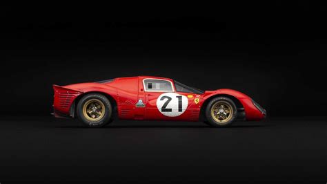 Ferrari 330 P4 Il Mito Di Le Mans Rivive In Un Dettagliato Modellino