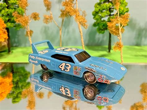 Richard Petty 1970 Plymouth Superbird, 1/64, Car 43, 426 C.I., Petty ...