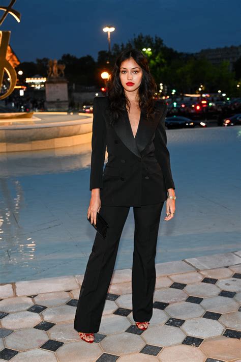 Cindy Kimberly Rules In Black Power Suit And Bold Red Lip In Paris Si