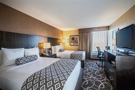 Crowne Plaza Newark Airport | VisitNJ.org