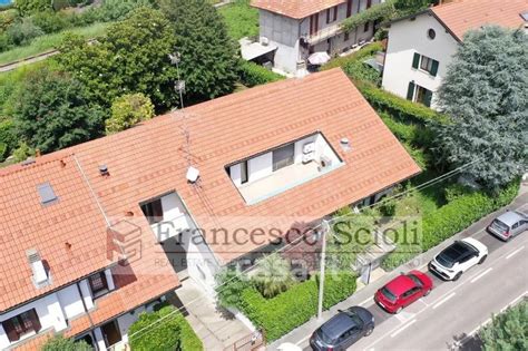 Villa in Vendita in Via Giosuè Carducci 8 a Saronno 500mq Casa it