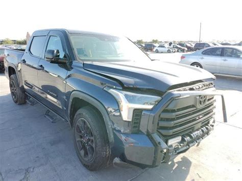 2022 Toyota Tundra Crewmax Sr 5TFLA5AB2NX006842 Bid History BidCars