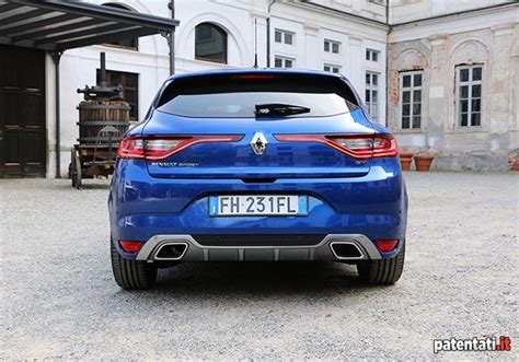 Renault Mégane dCi 165 GT EDC prova su strada e opinioni della diesel