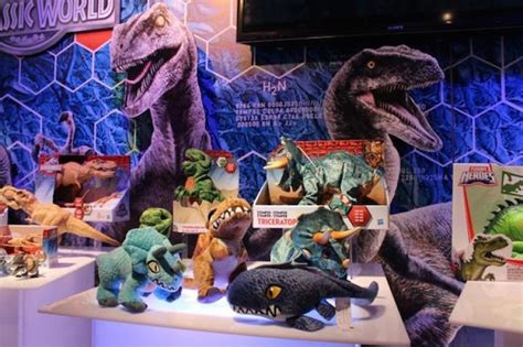 The Alamo Drafthouse Richardson Goes Prehistoric For Jurassic World National News Alamo