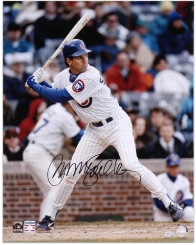 Ryne Sandberg Autograph Signings - SportsMemorabilia